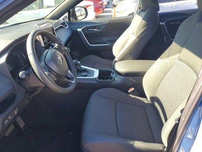 2025 Toyota RAV4 Hybrid SE