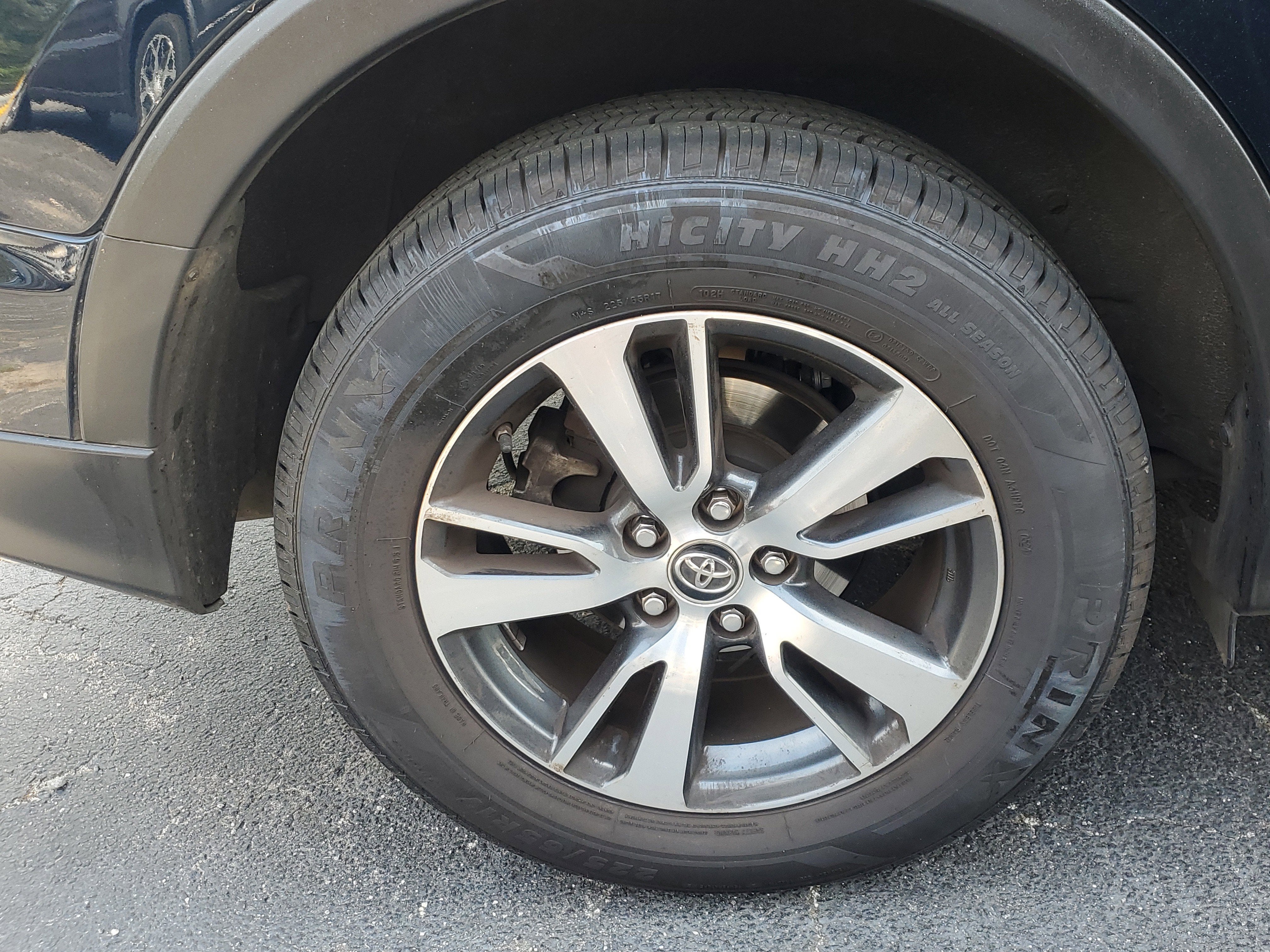 2018 Toyota RAV4 XLE