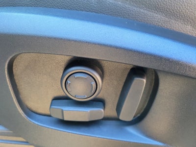 2024 Land Rover Defender X-Dynamic SE