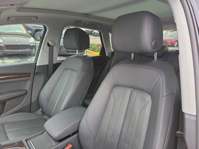 2019 Audi Q5 Premium Plus