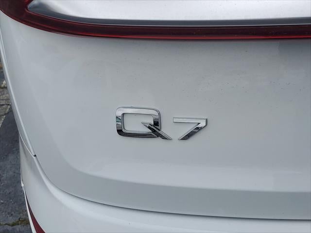 2021 Audi Q7 Premium Plus
