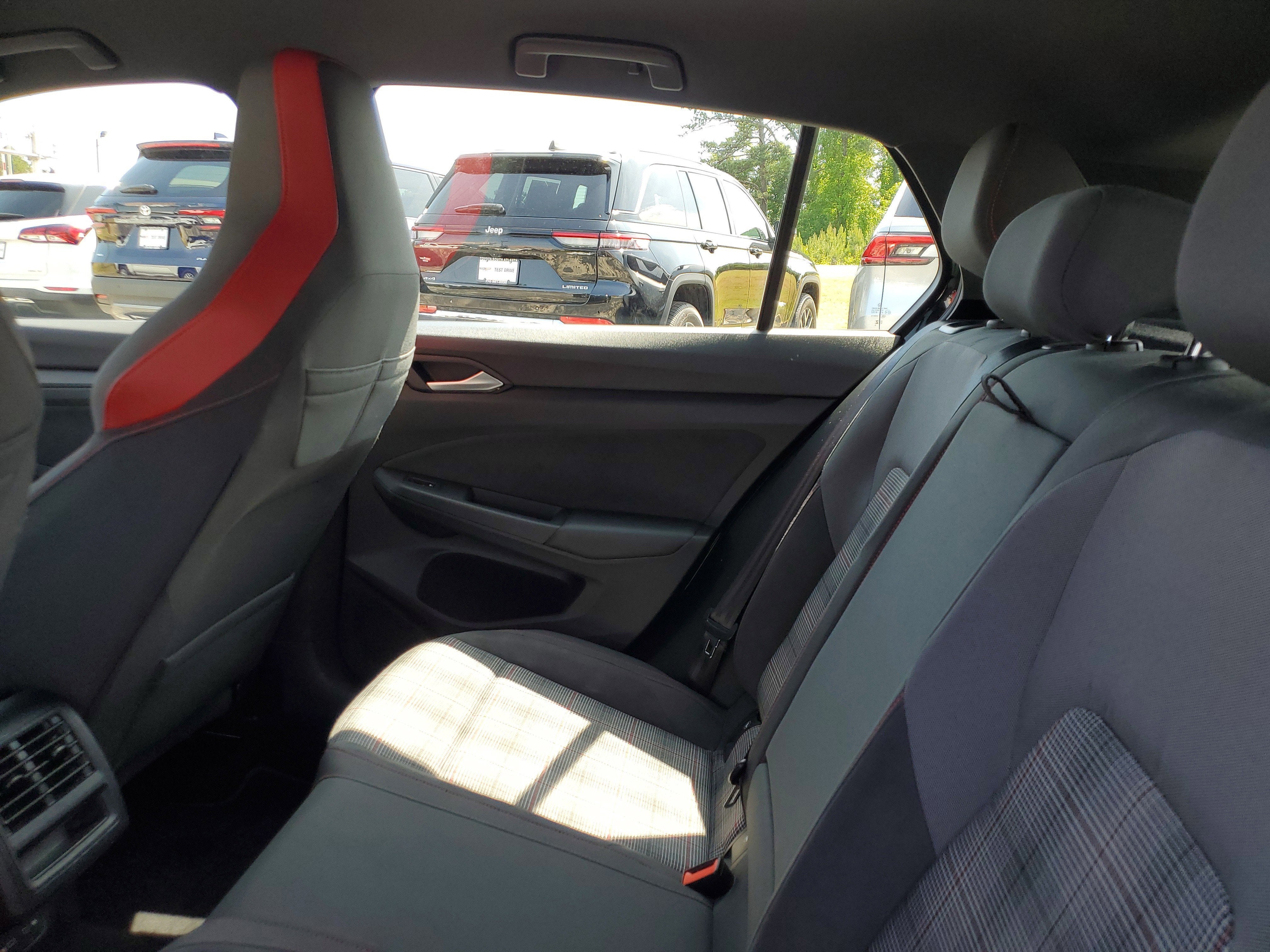2024 Volkswagen Golf GTI S