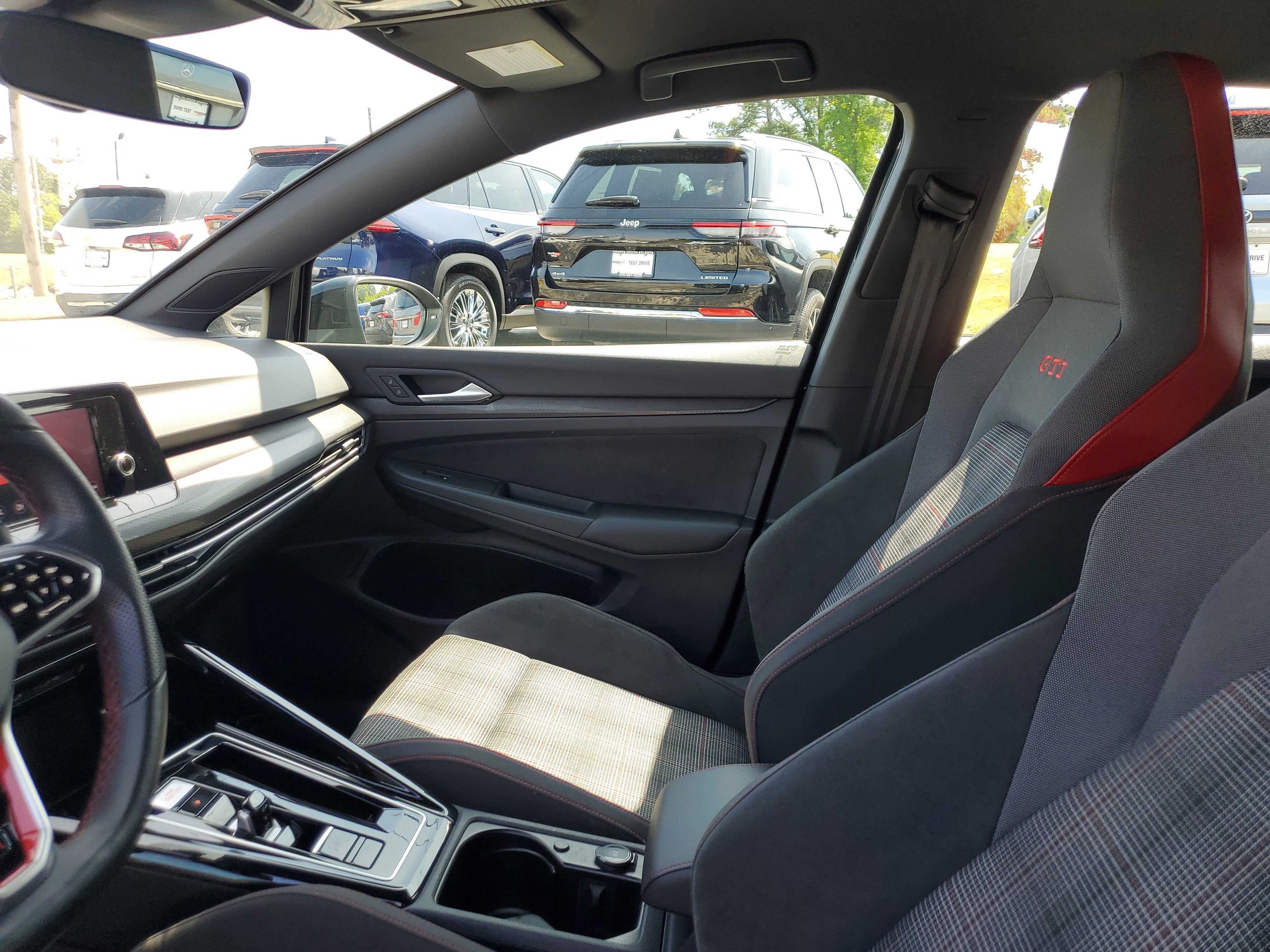 2024 Volkswagen Golf GTI S