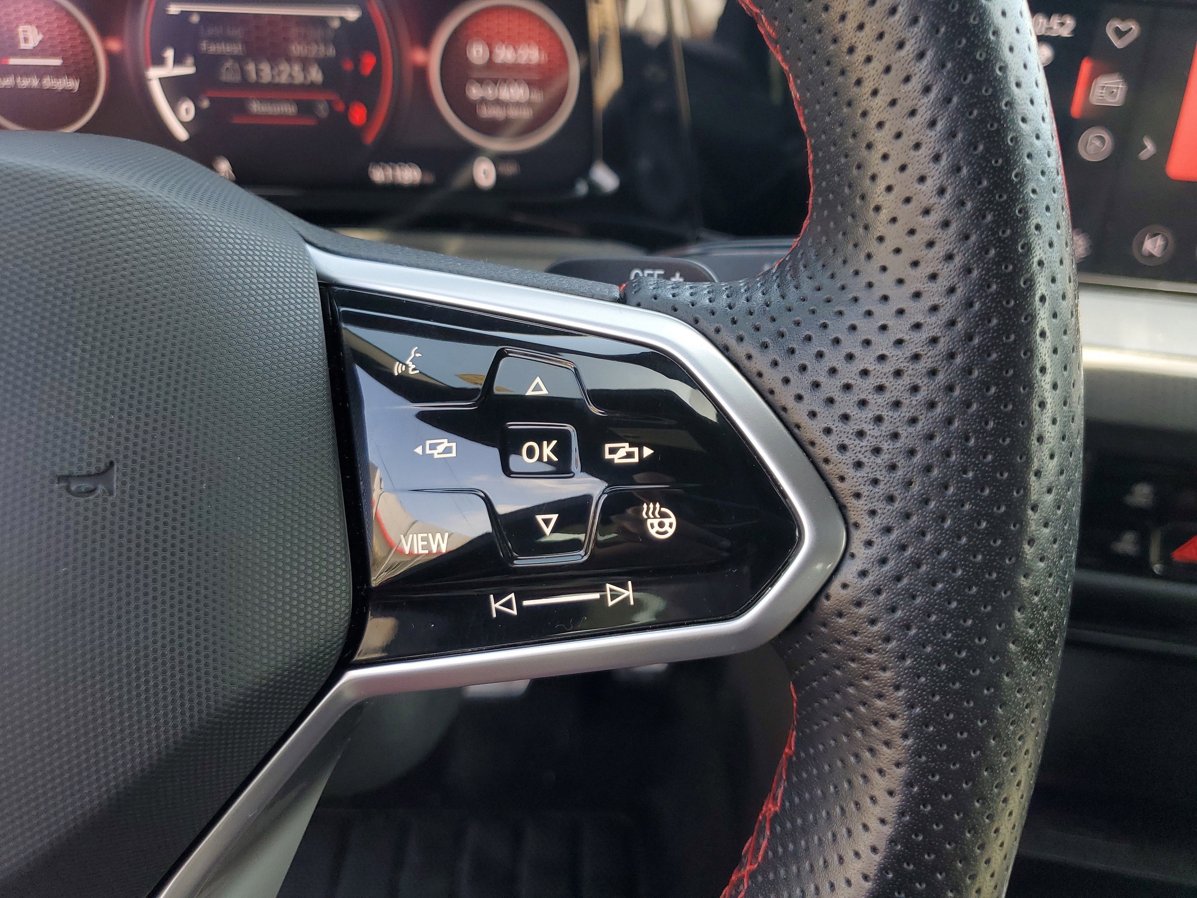 2024 Volkswagen Golf GTI S