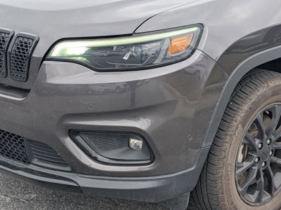 2023 Jeep Cherokee Altitude Lux