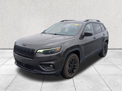 2023 Jeep Cherokee Altitude Lux