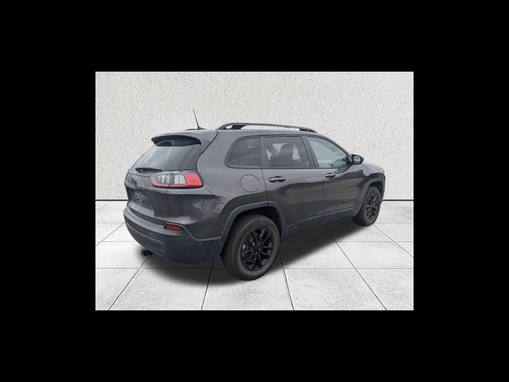2023 Jeep Cherokee Altitude Lux