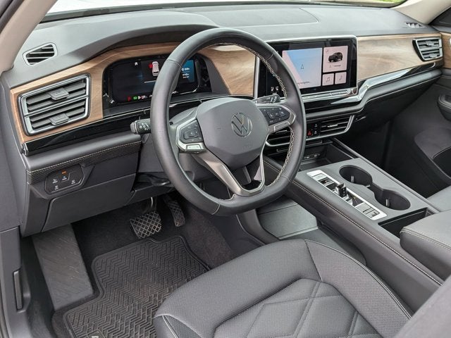 2024 Volkswagen Atlas 2.0T SE