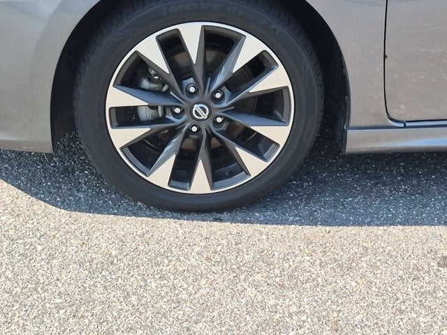 2019 Nissan Sentra SR