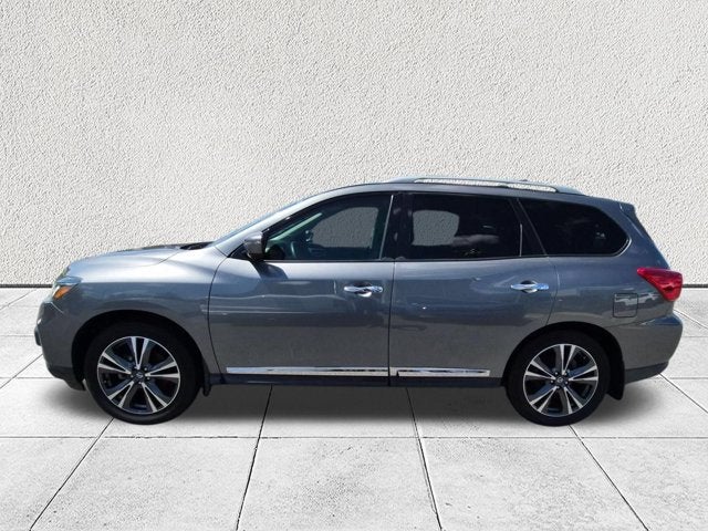 2020 Nissan Pathfinder Platinum