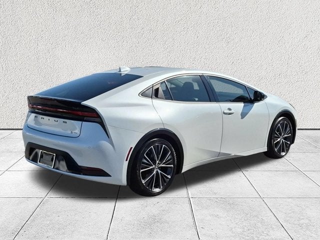 2023 Toyota Prius LE