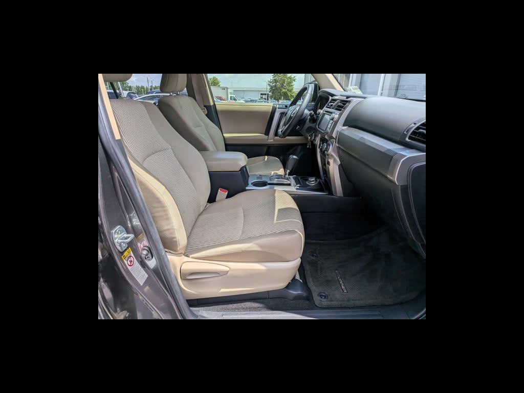 2017 Toyota 4Runner SR5