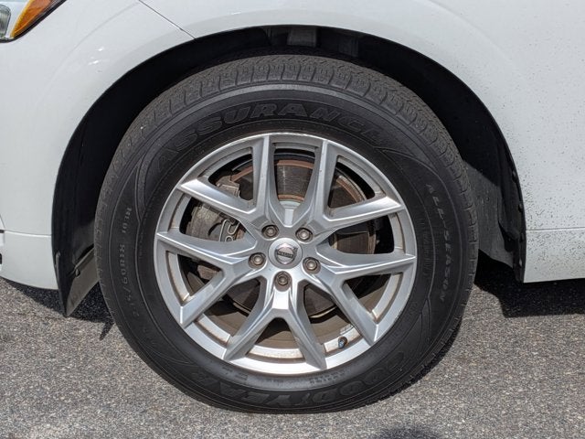 2020 Volvo XC60 Momentum