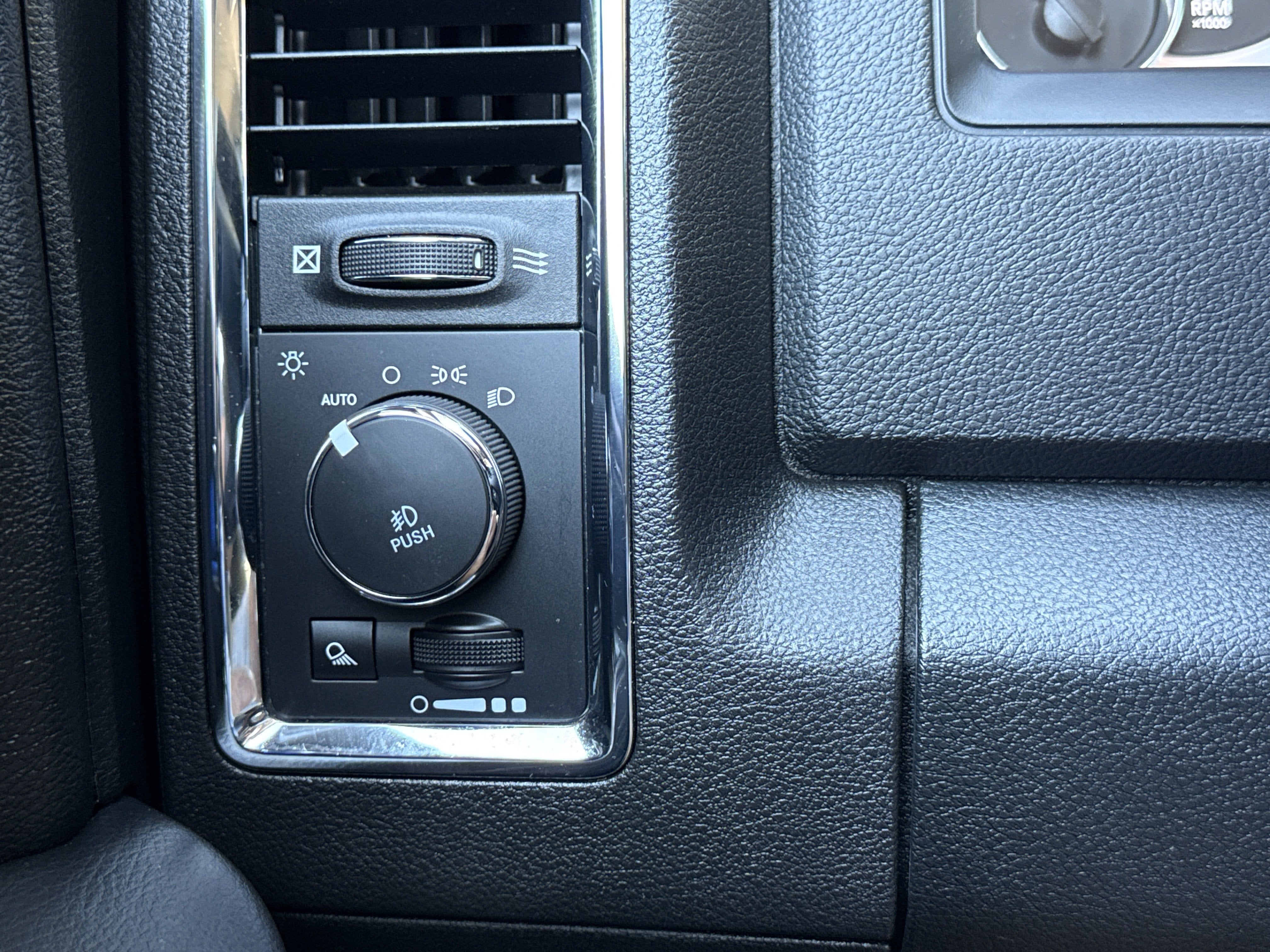 2018 RAM 1500 Laramie