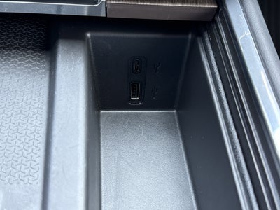 2025 GMC Acadia FWD Denali