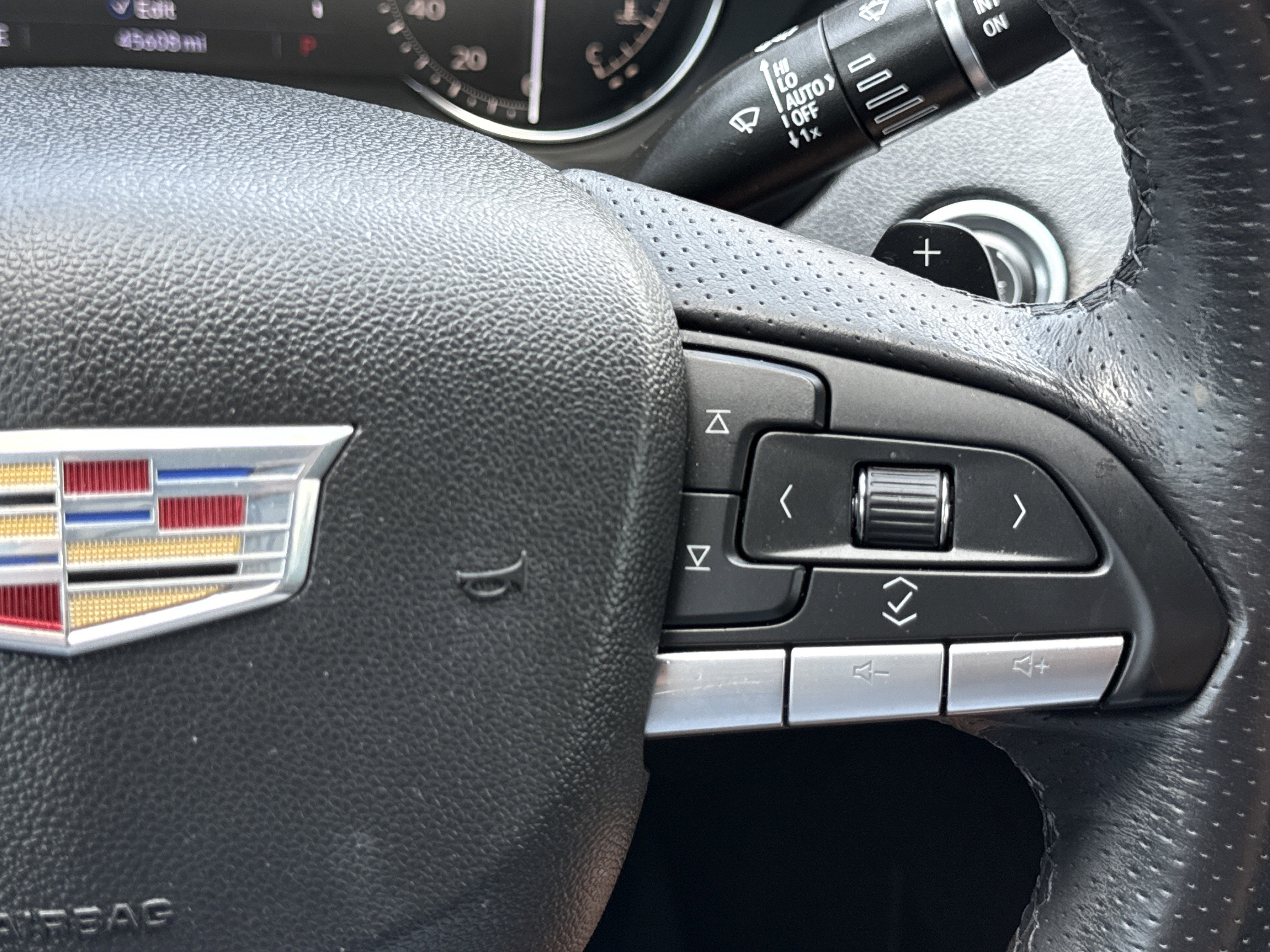 2022 Cadillac XT4 FWD Sport