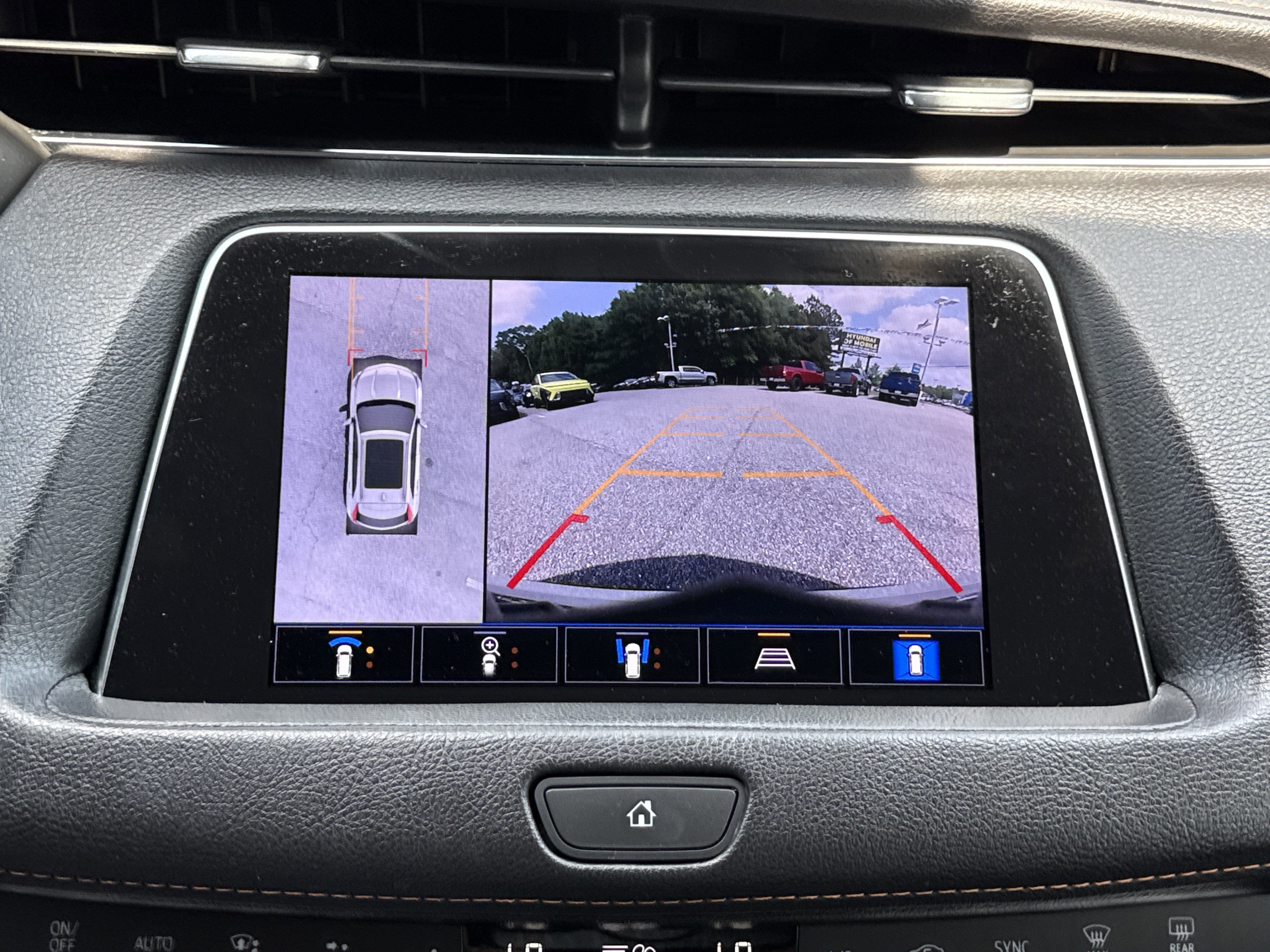 2022 Cadillac XT4 FWD Sport