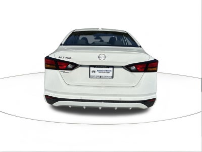 2025 Nissan Altima SV