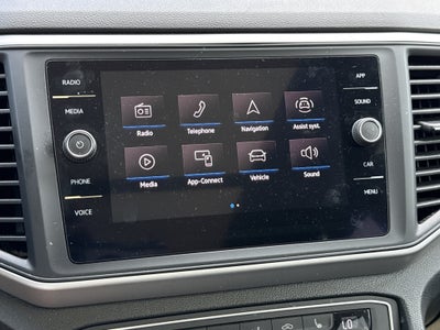 2021 Volkswagen Atlas 3.6L V6 SE w/Technology R-Line