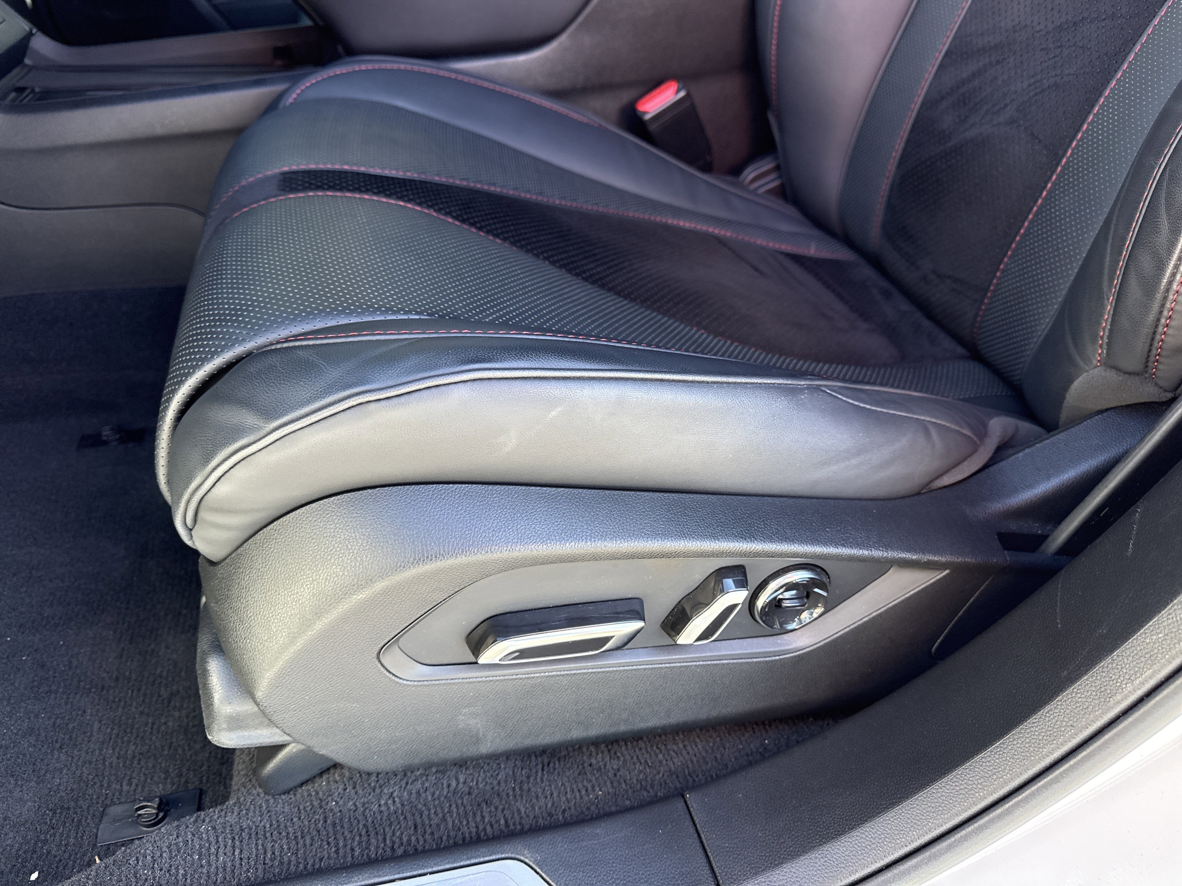 2024 Acura RDX w/A-Spec Advance Package