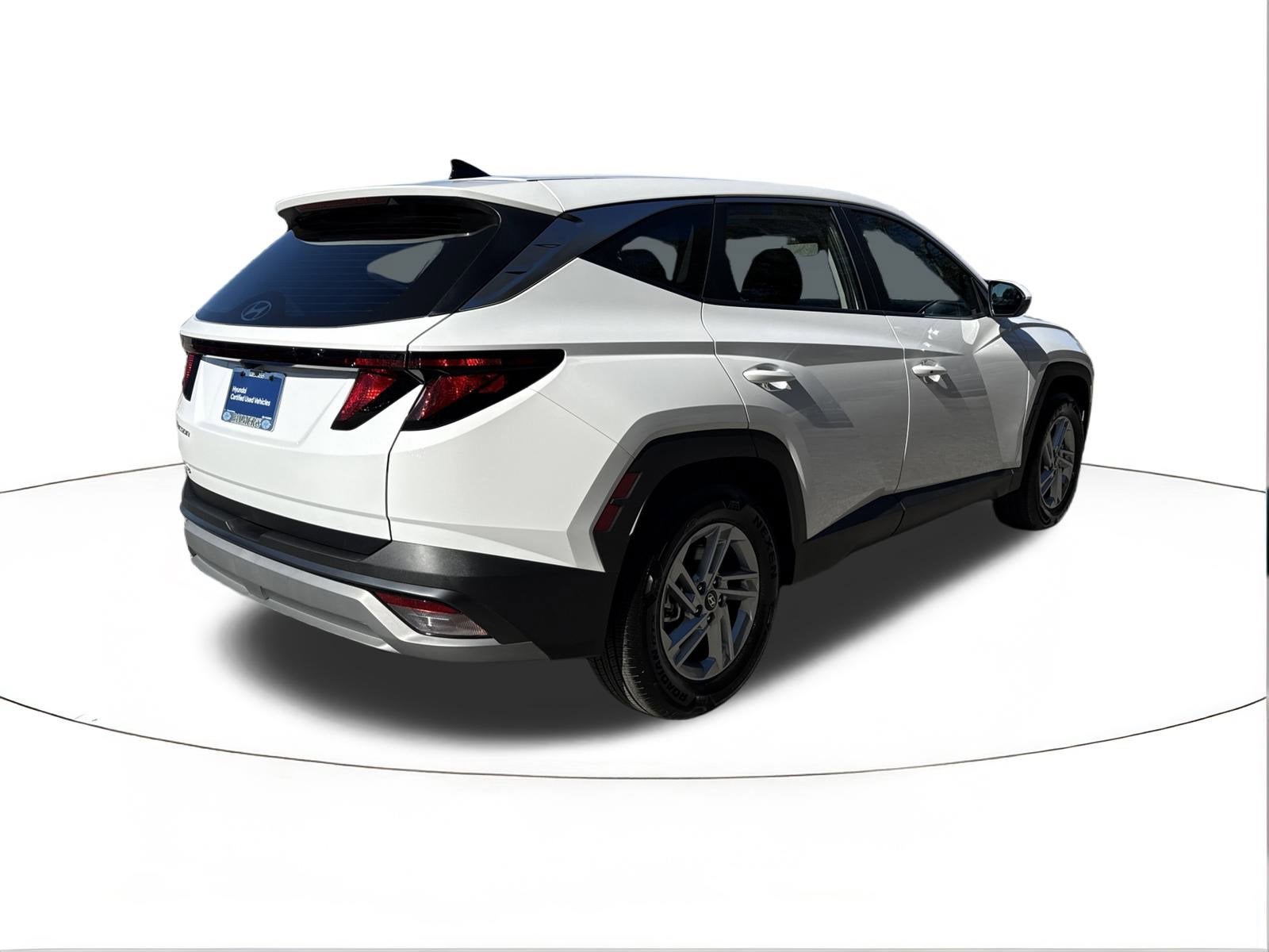 2025 Hyundai Tucson SE