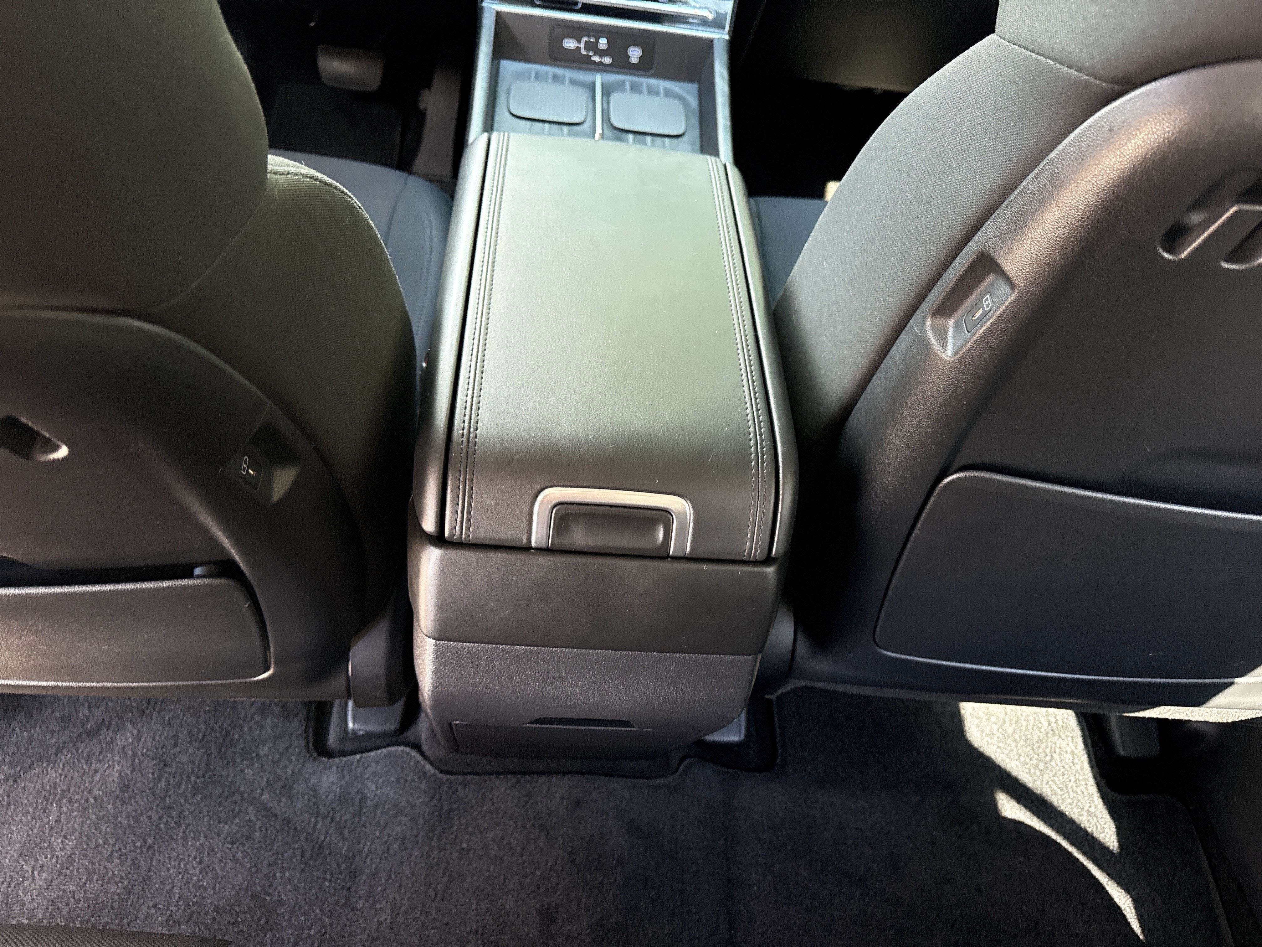 2025 Hyundai Santa Fe SE