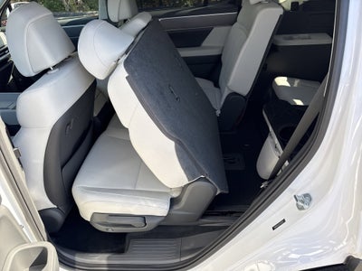 2026 Hyundai Santa Fe SE