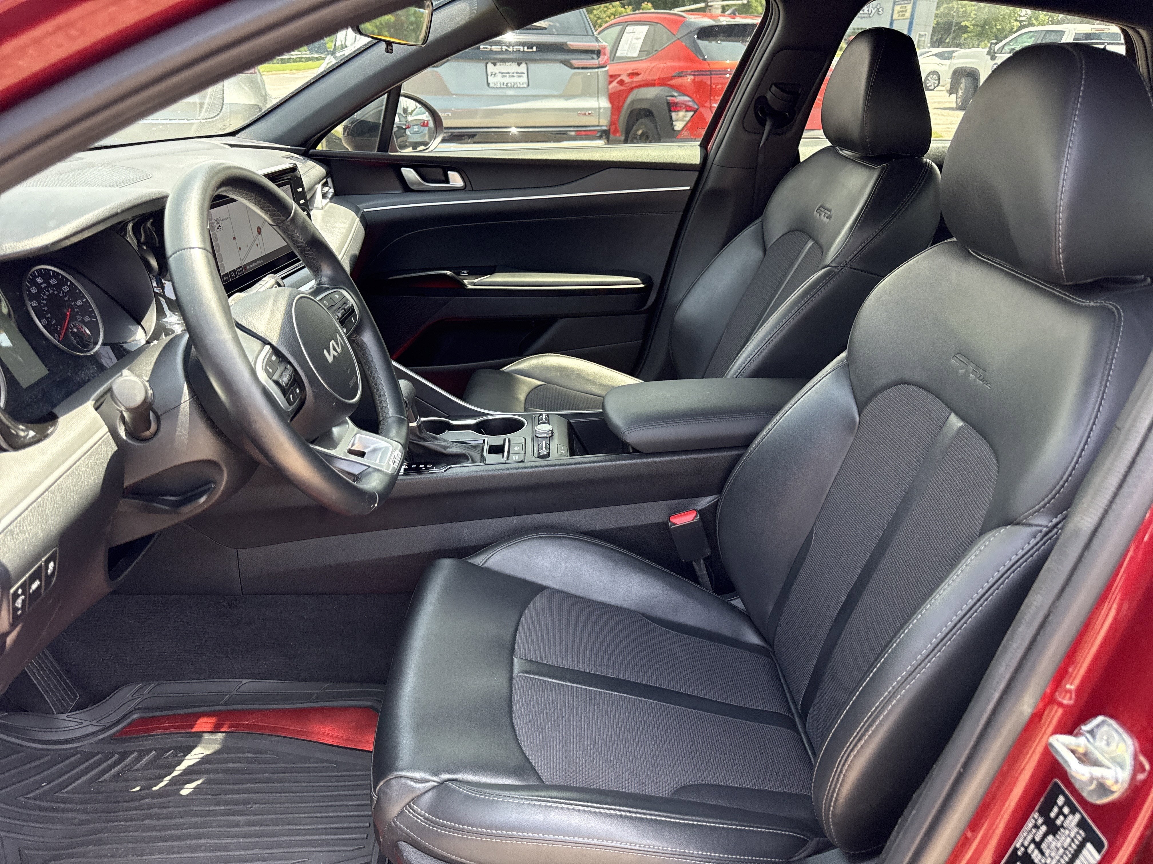 2024 Kia K5 GT-Line