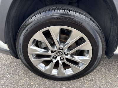 2020 Toyota RAV4 Limited