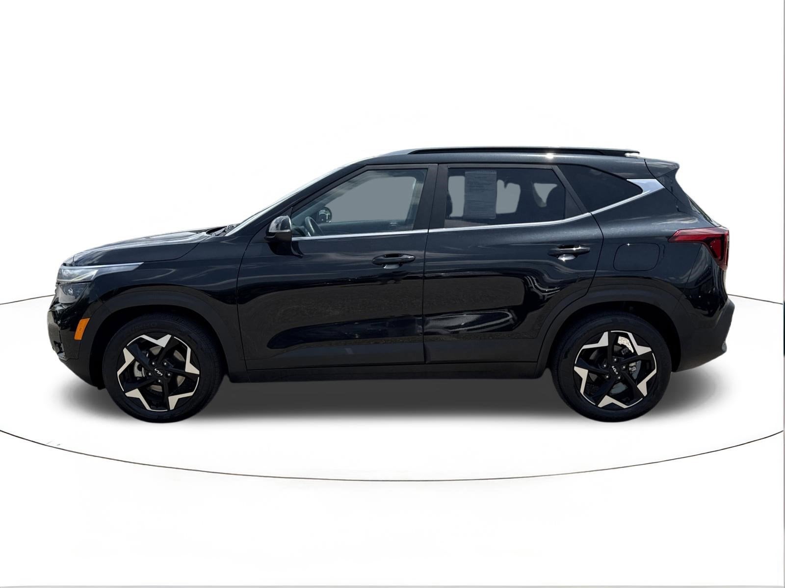 2025 Kia Seltos EX