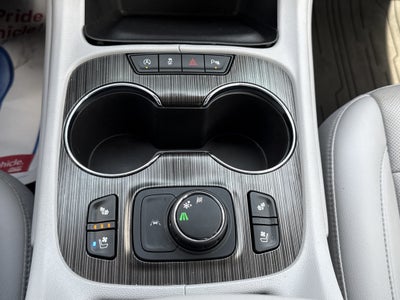 2022 GMC Acadia SLT