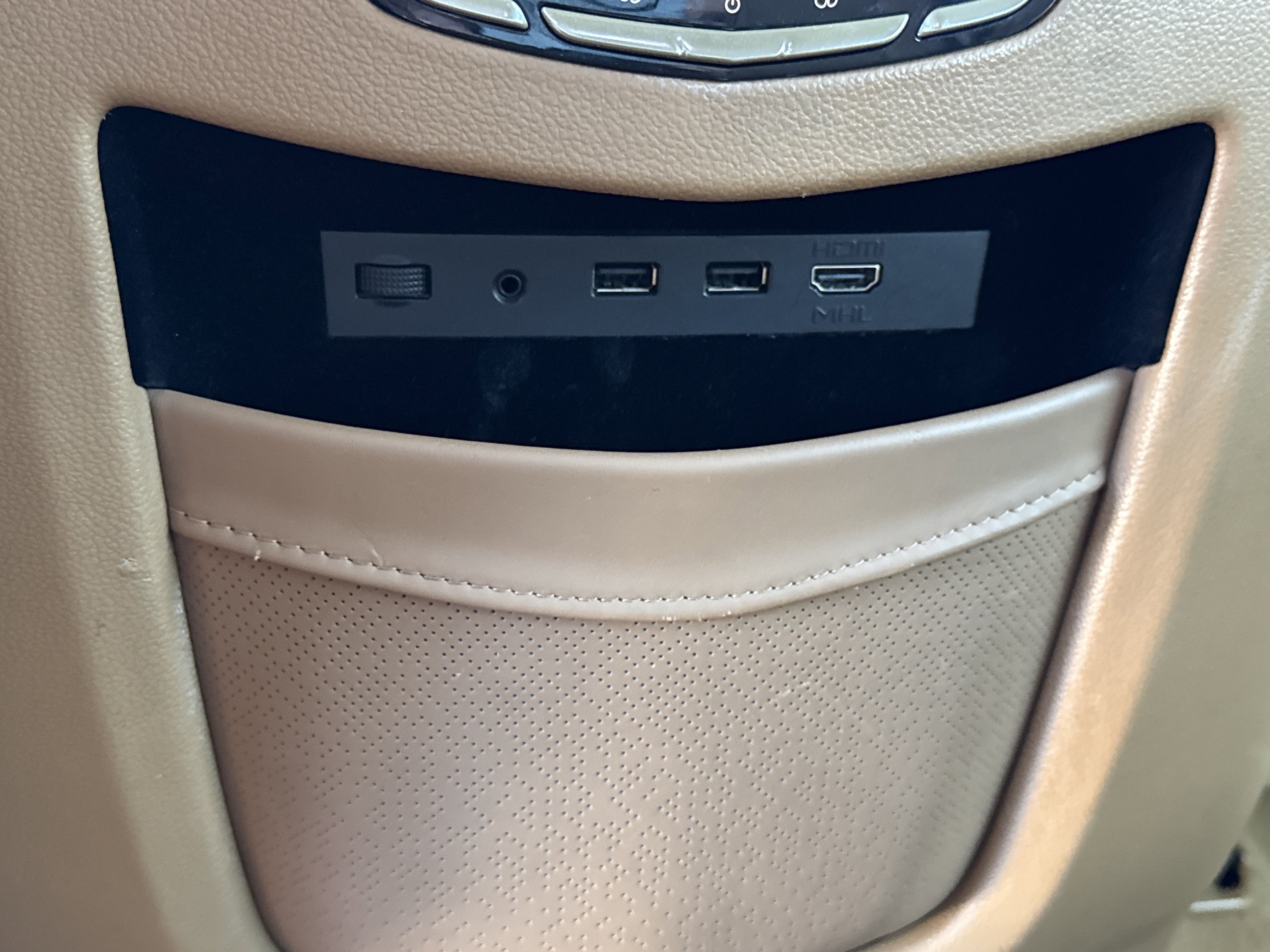 2017 Cadillac Escalade Platinum