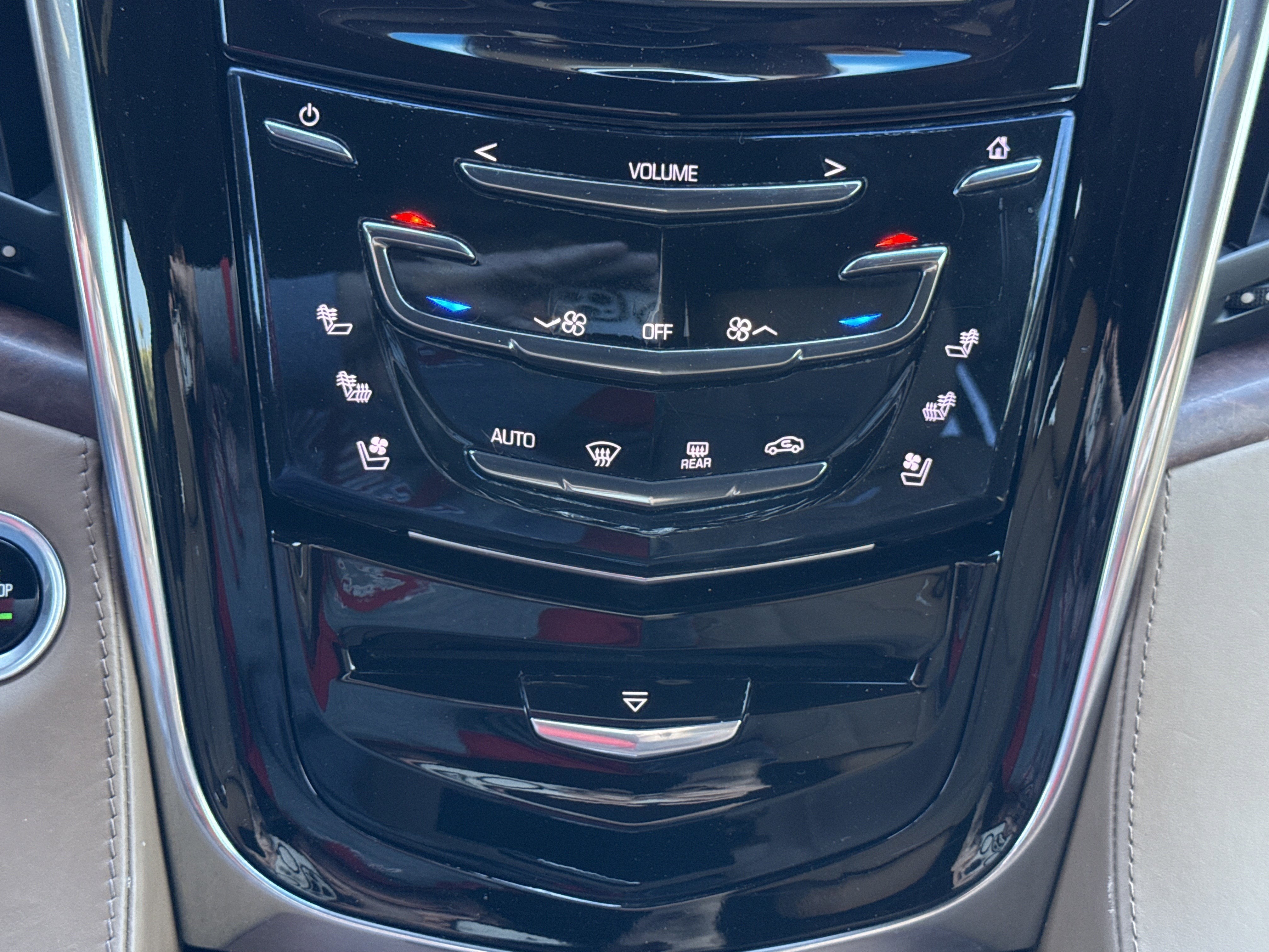 2017 Cadillac Escalade Platinum