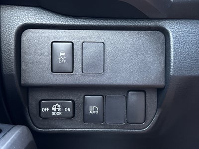 2022 Toyota Tacoma 2WD SR5