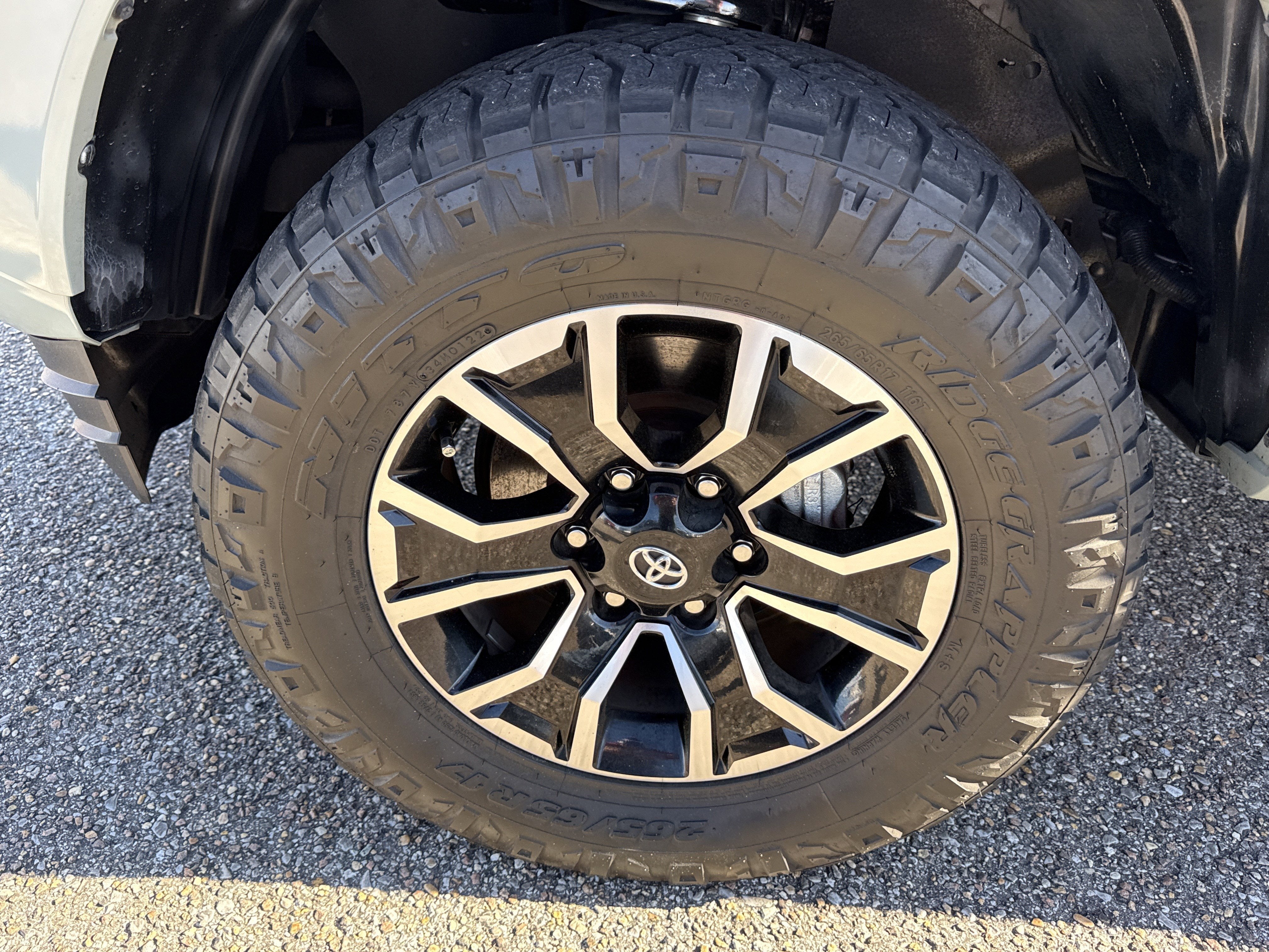 2022 Toyota Tacoma 2WD TRD Sport