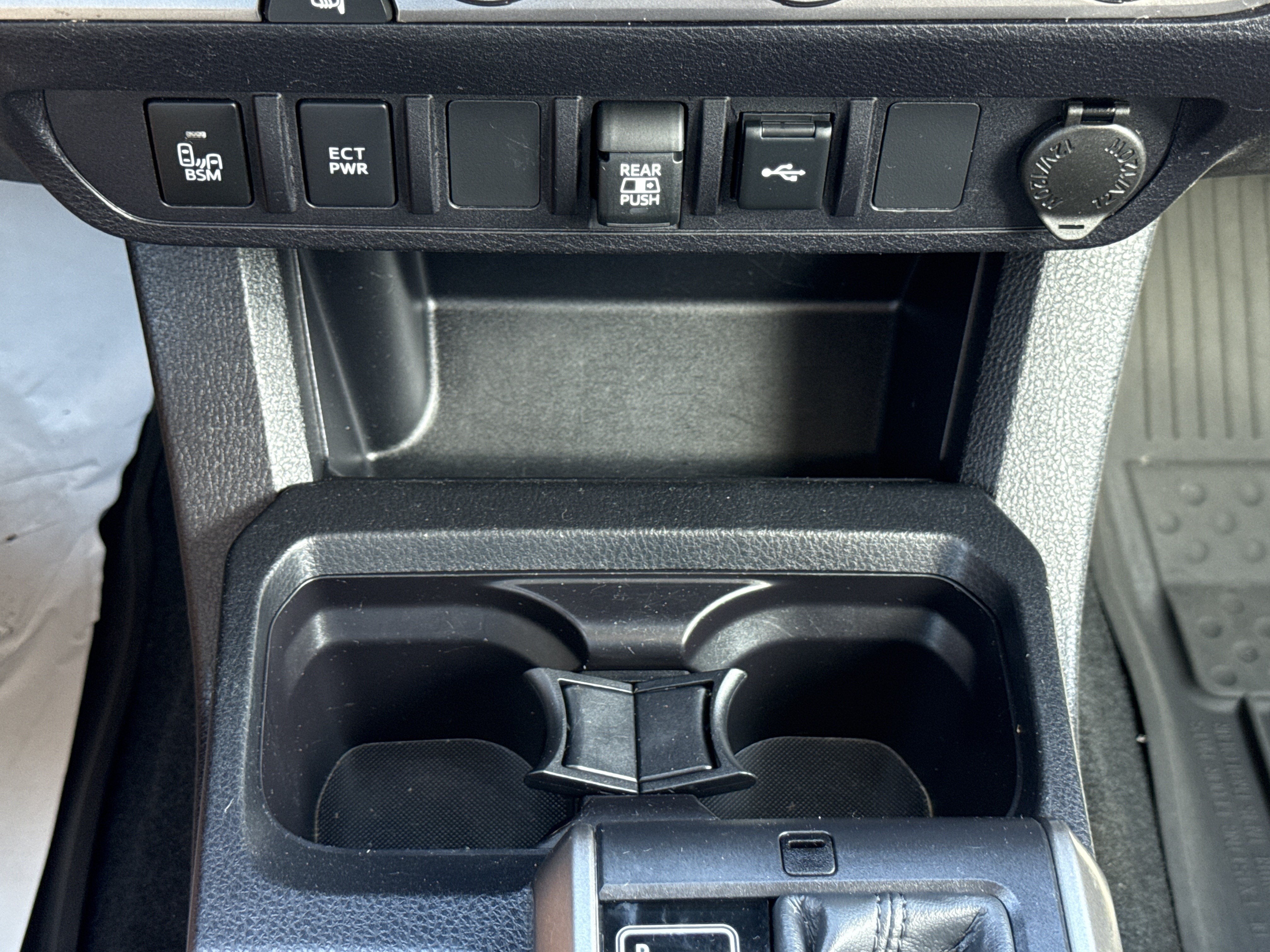 2023 Toyota Tacoma 2WD SR5
