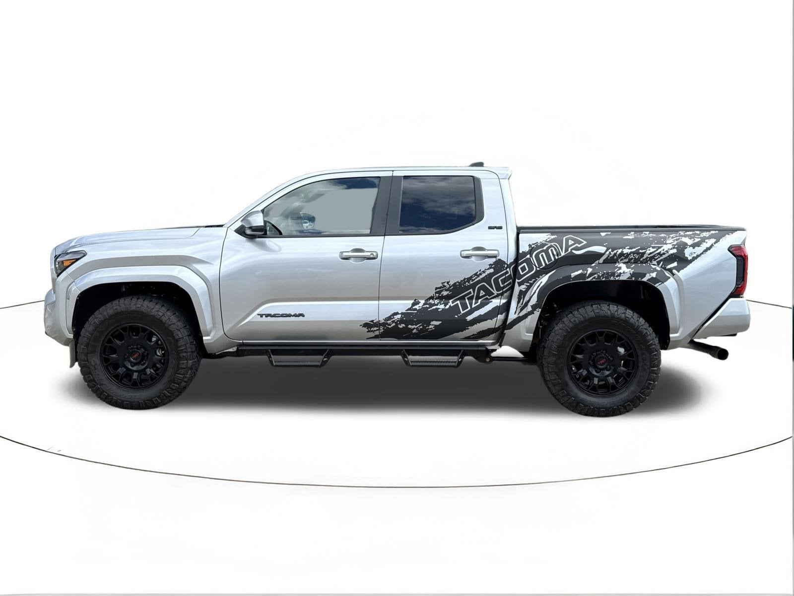 2025 Toyota Tacoma 4WD SR5