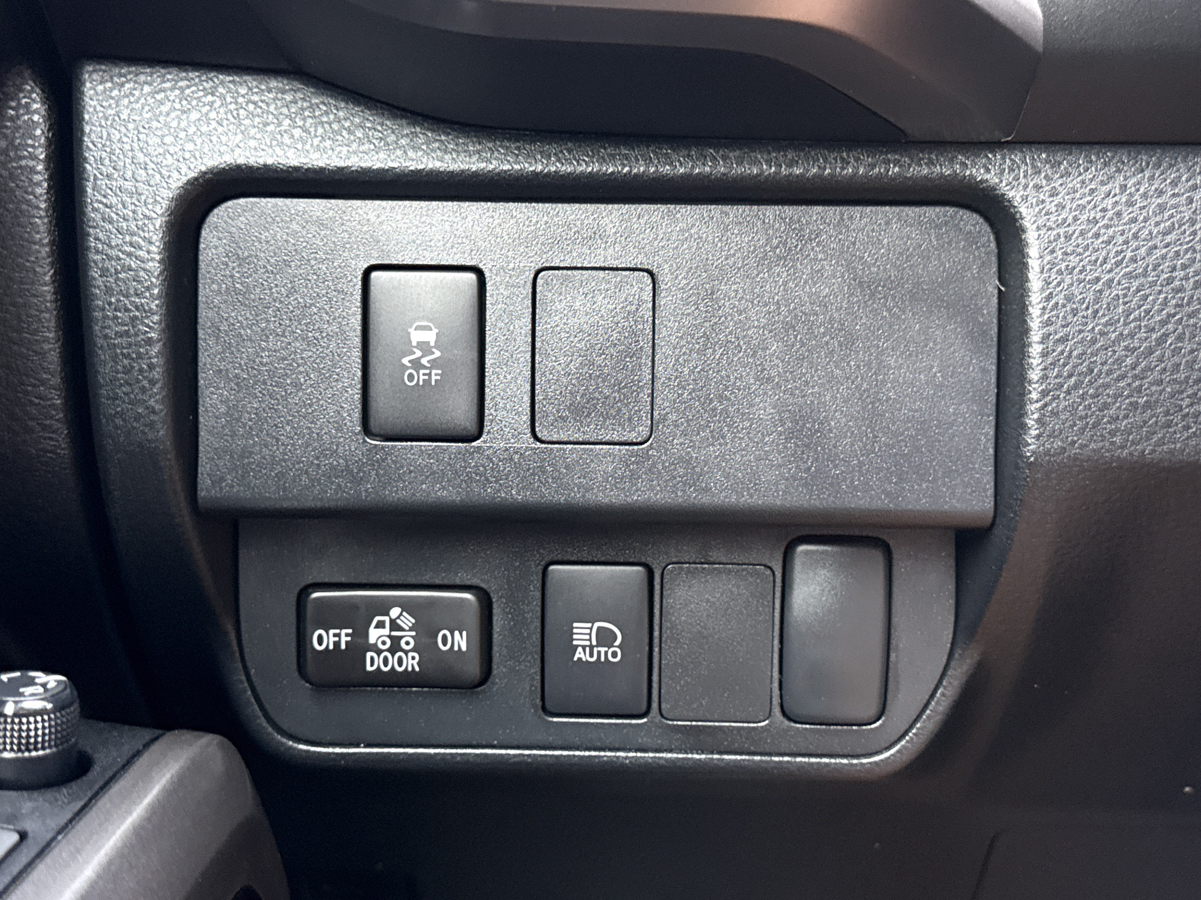 2023 Toyota Tacoma 2WD SR5