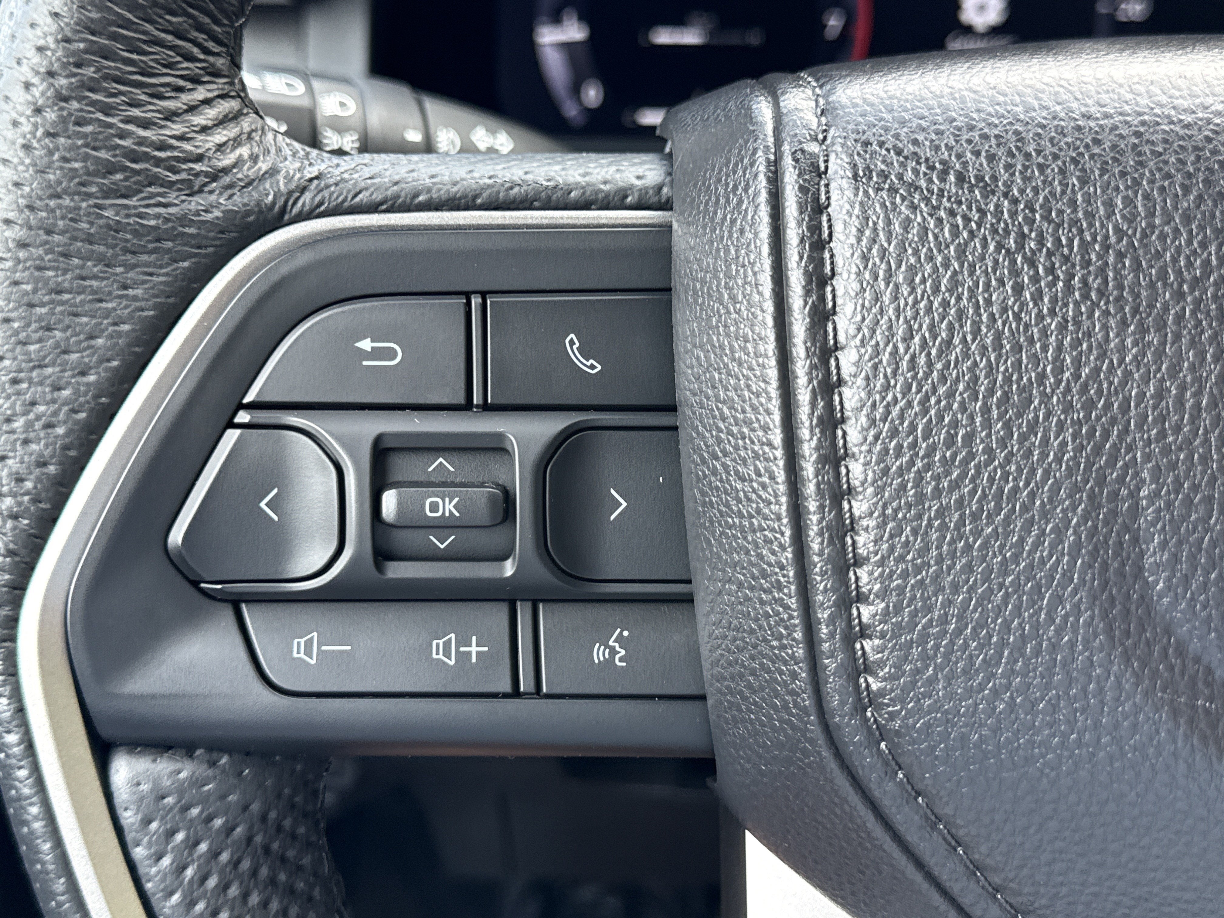 2025 Toyota Tacoma 4WD TRD Sport