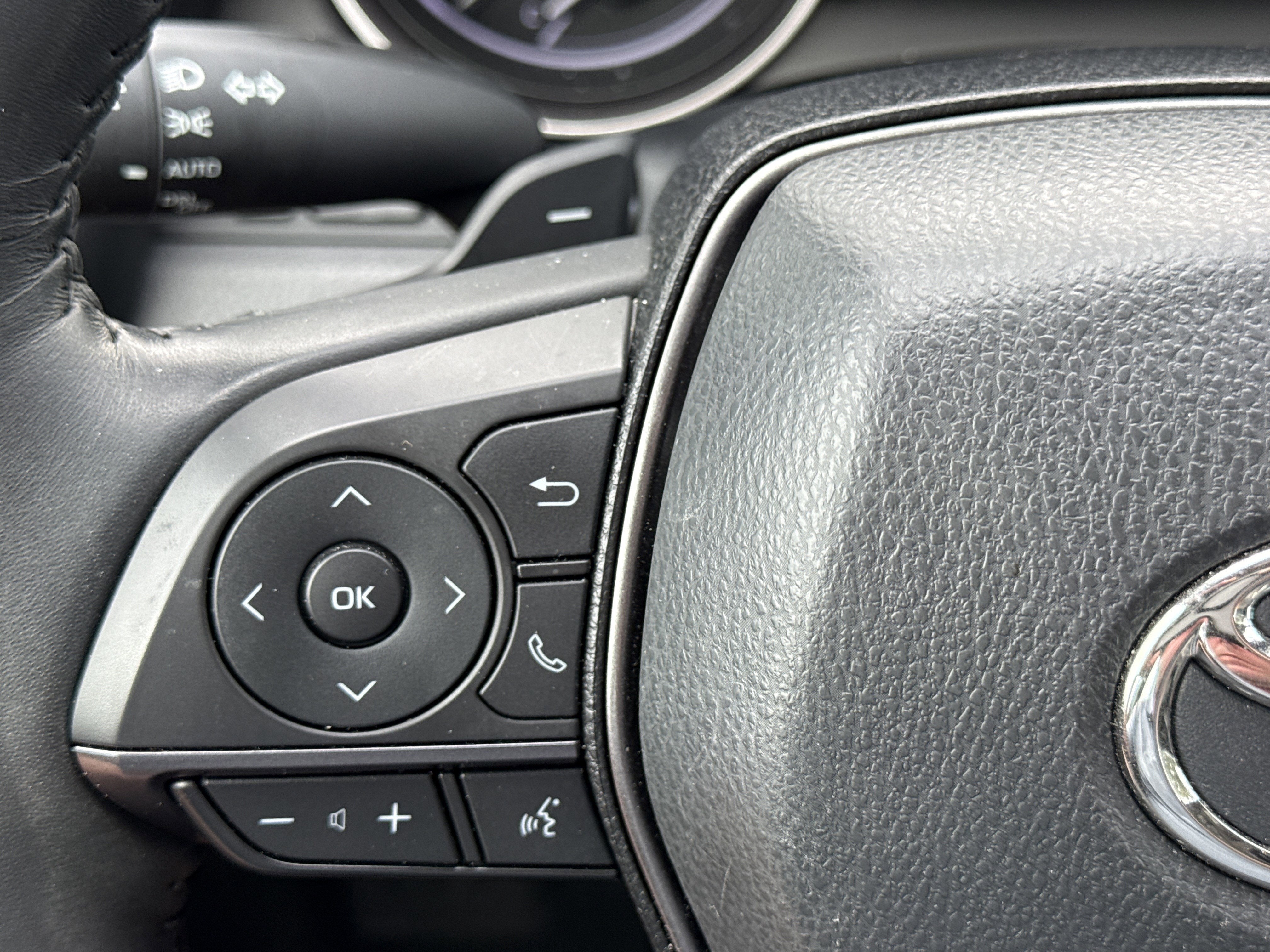 2023 Toyota Camry Hybrid XSE