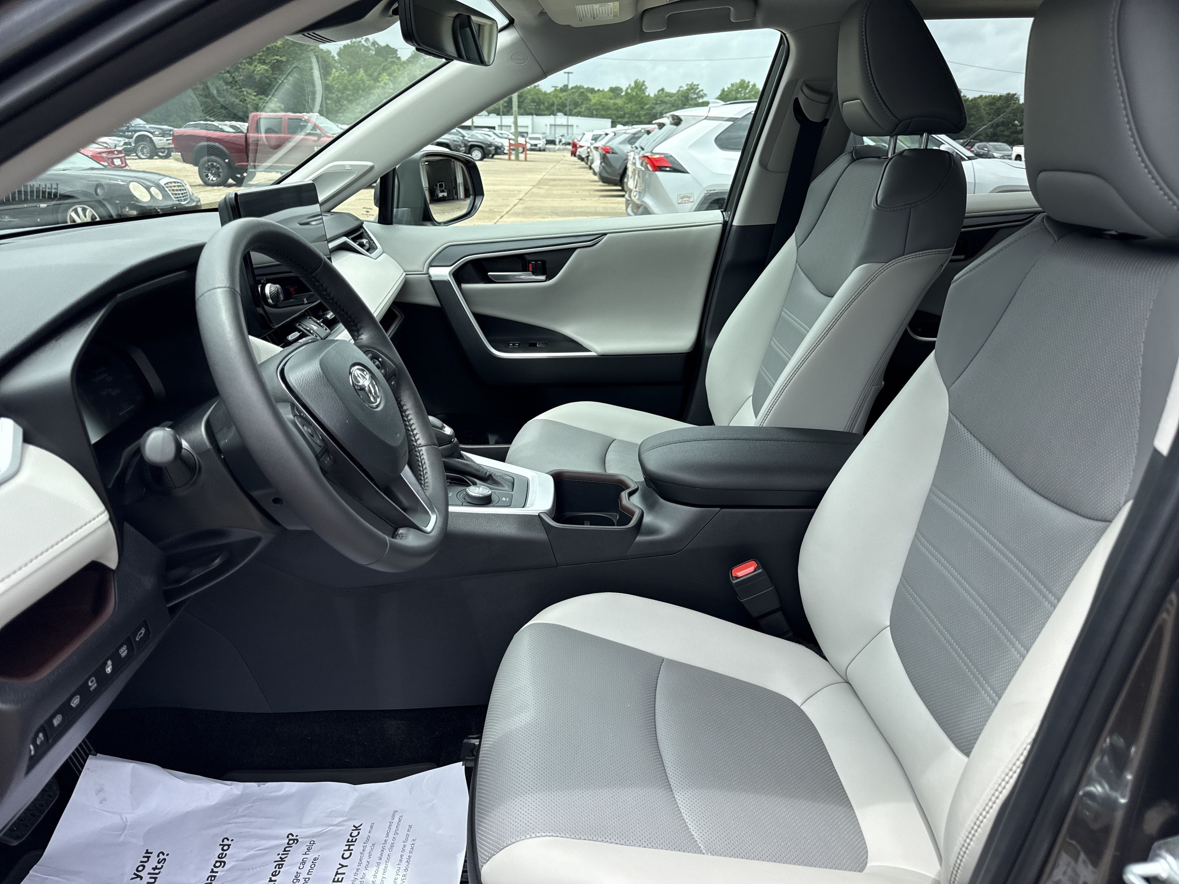 2025 Toyota RAV4 Hybrid Limited