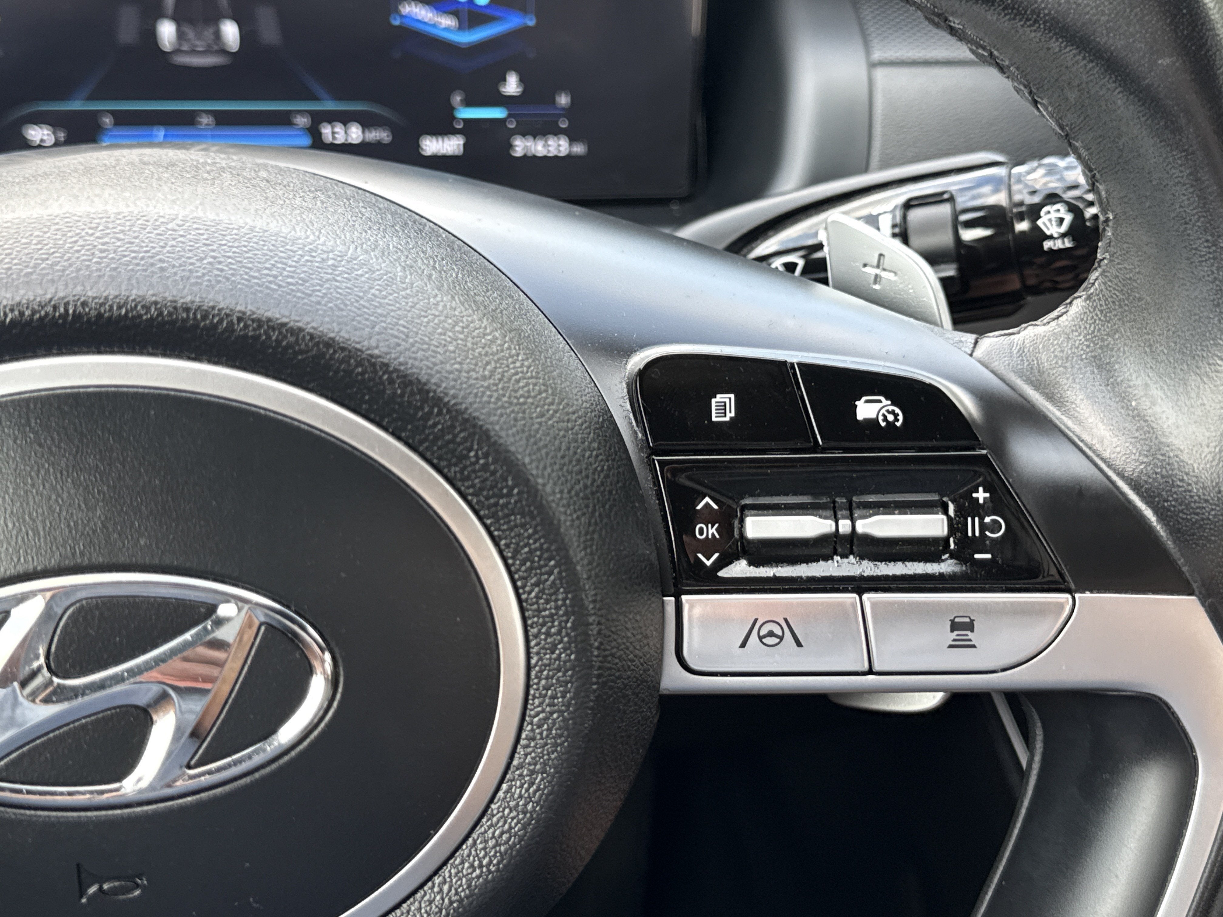 2023 Hyundai Santa Cruz SEL Premium