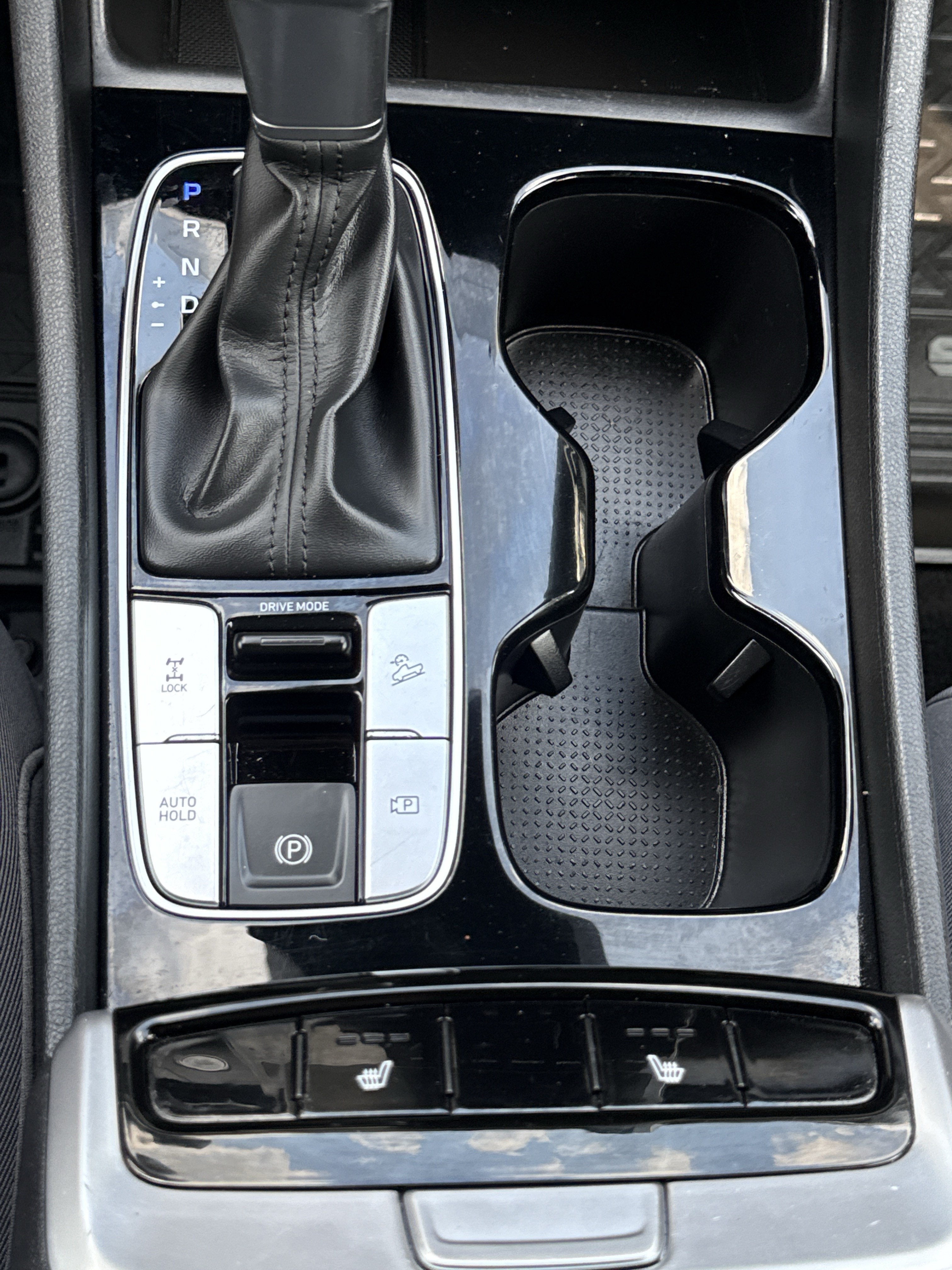 2023 Hyundai Santa Cruz SEL Premium