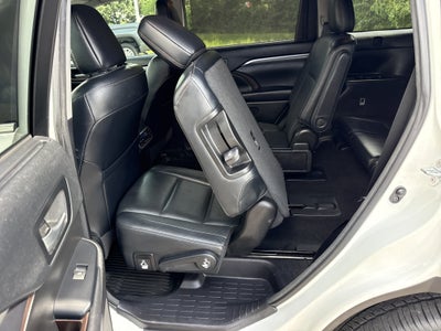 2018 Toyota Highlander Limited Platinum
