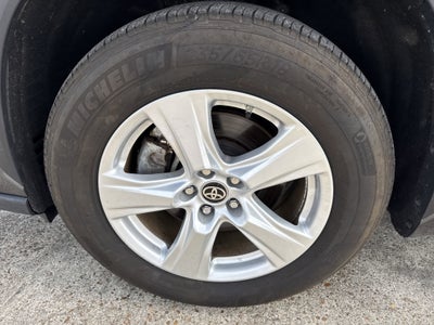 2025 Toyota Highlander LE