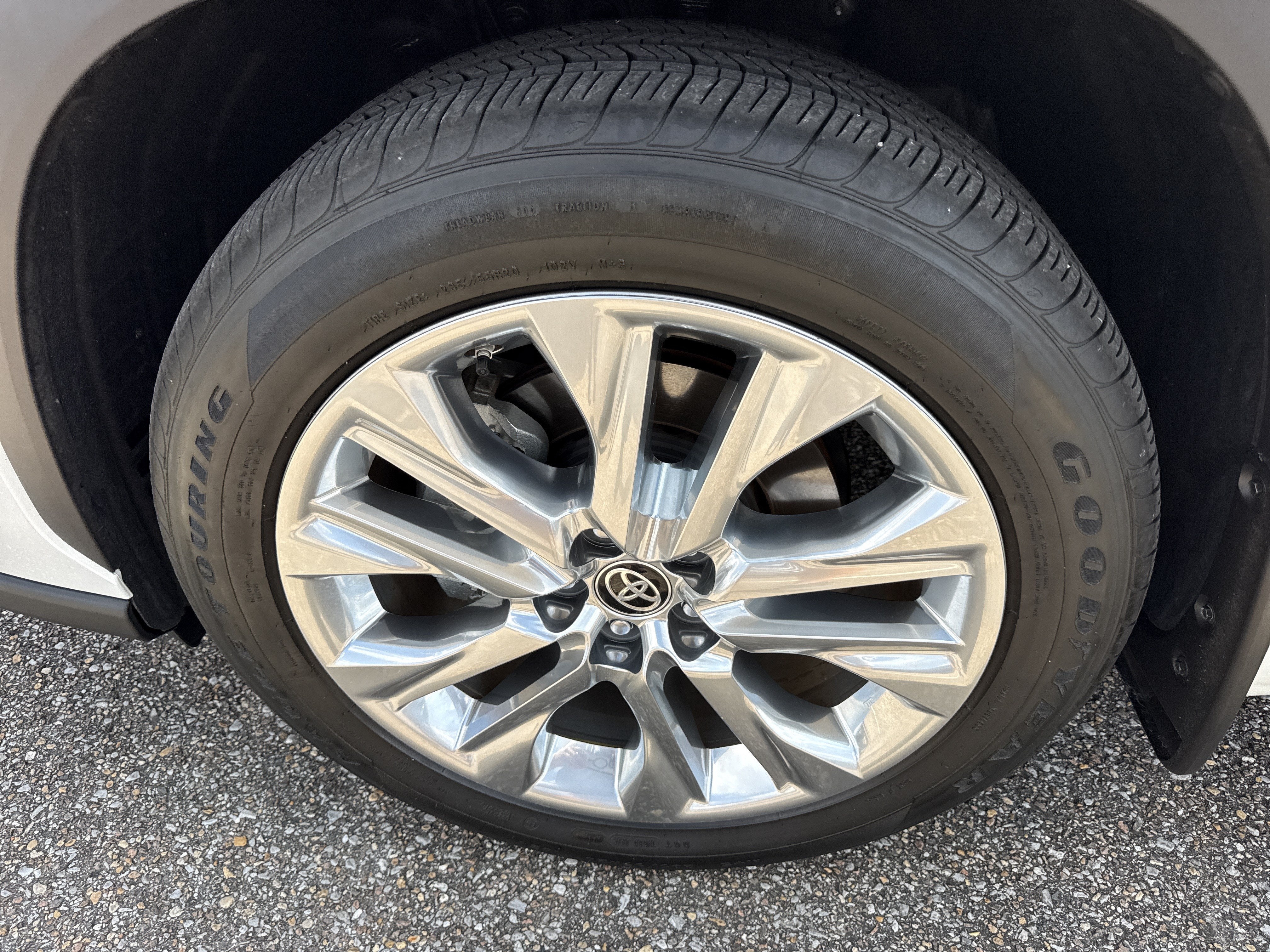 2025 Toyota Highlander Limited