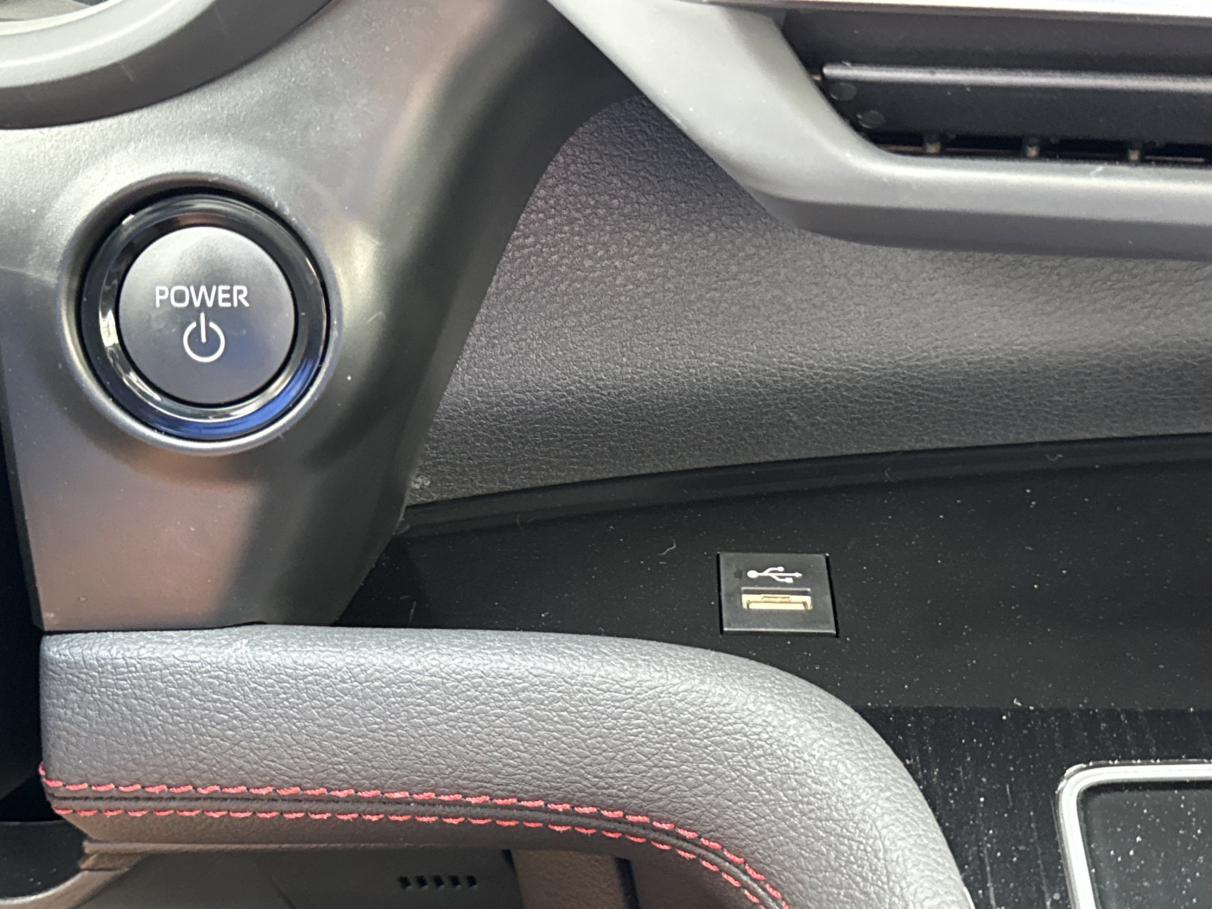 2025 Toyota Sienna XSE