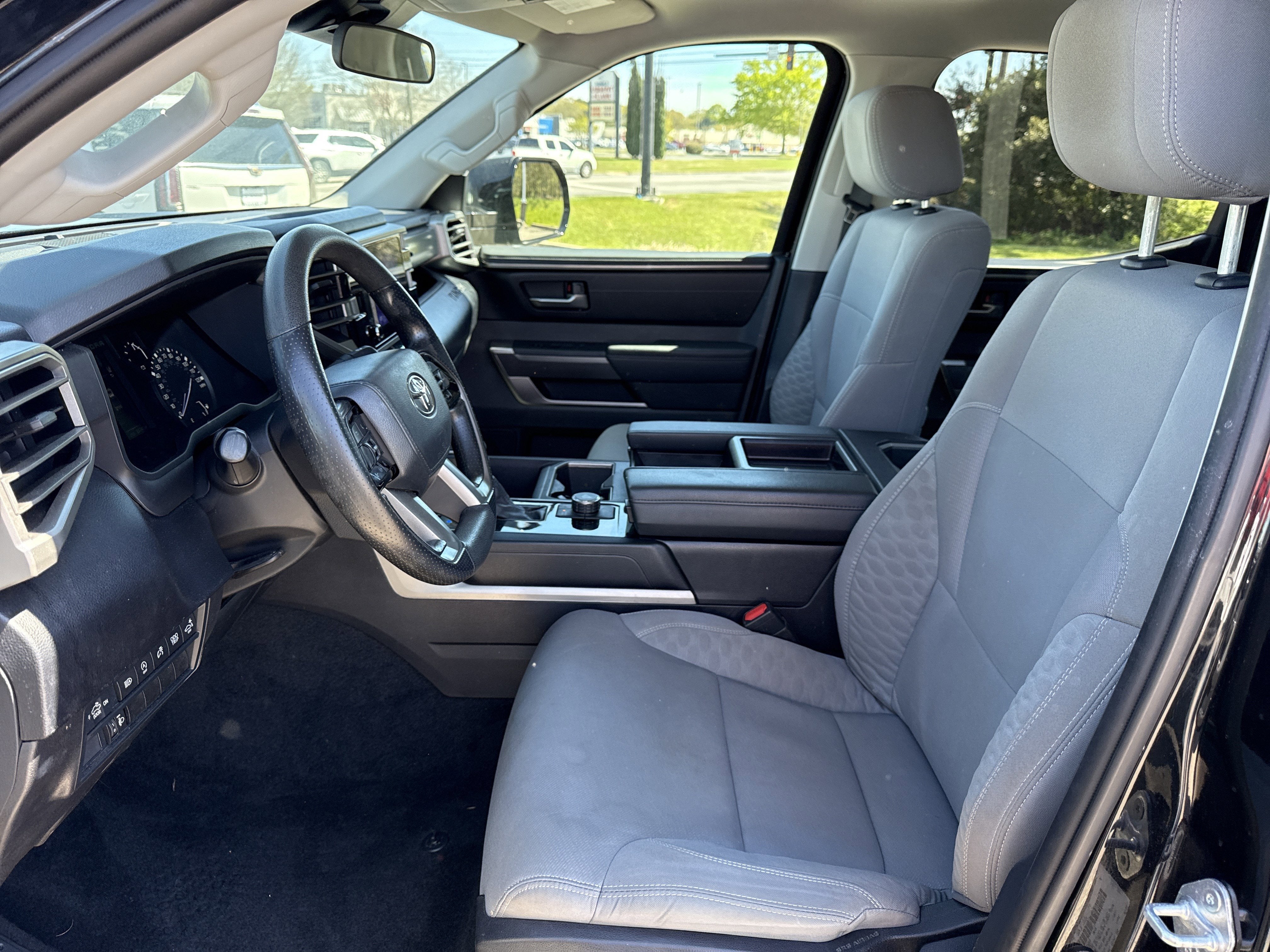 2024 Toyota Tundra 2WD SR5