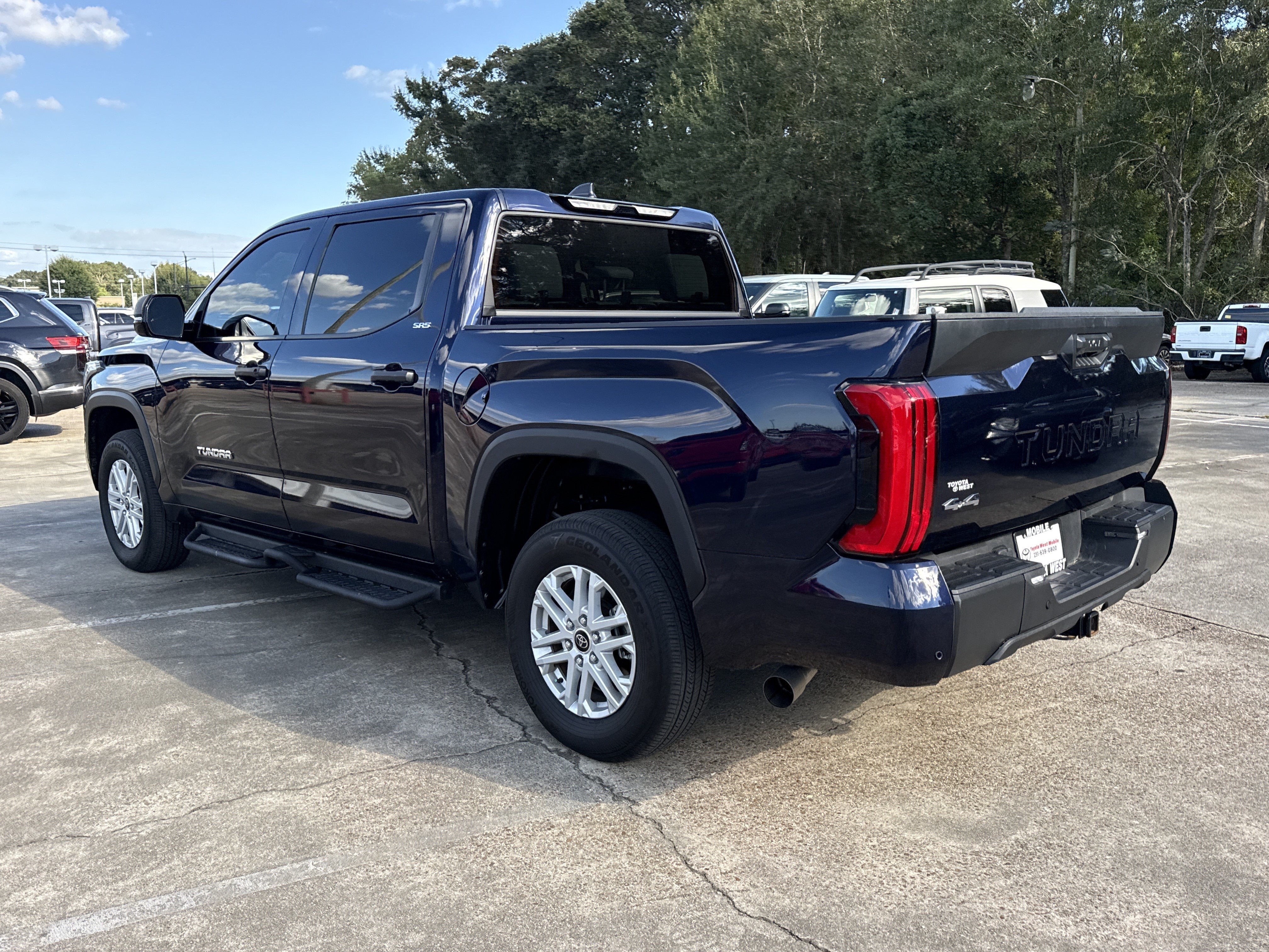 2024 Toyota Tundra 4WD SR5
