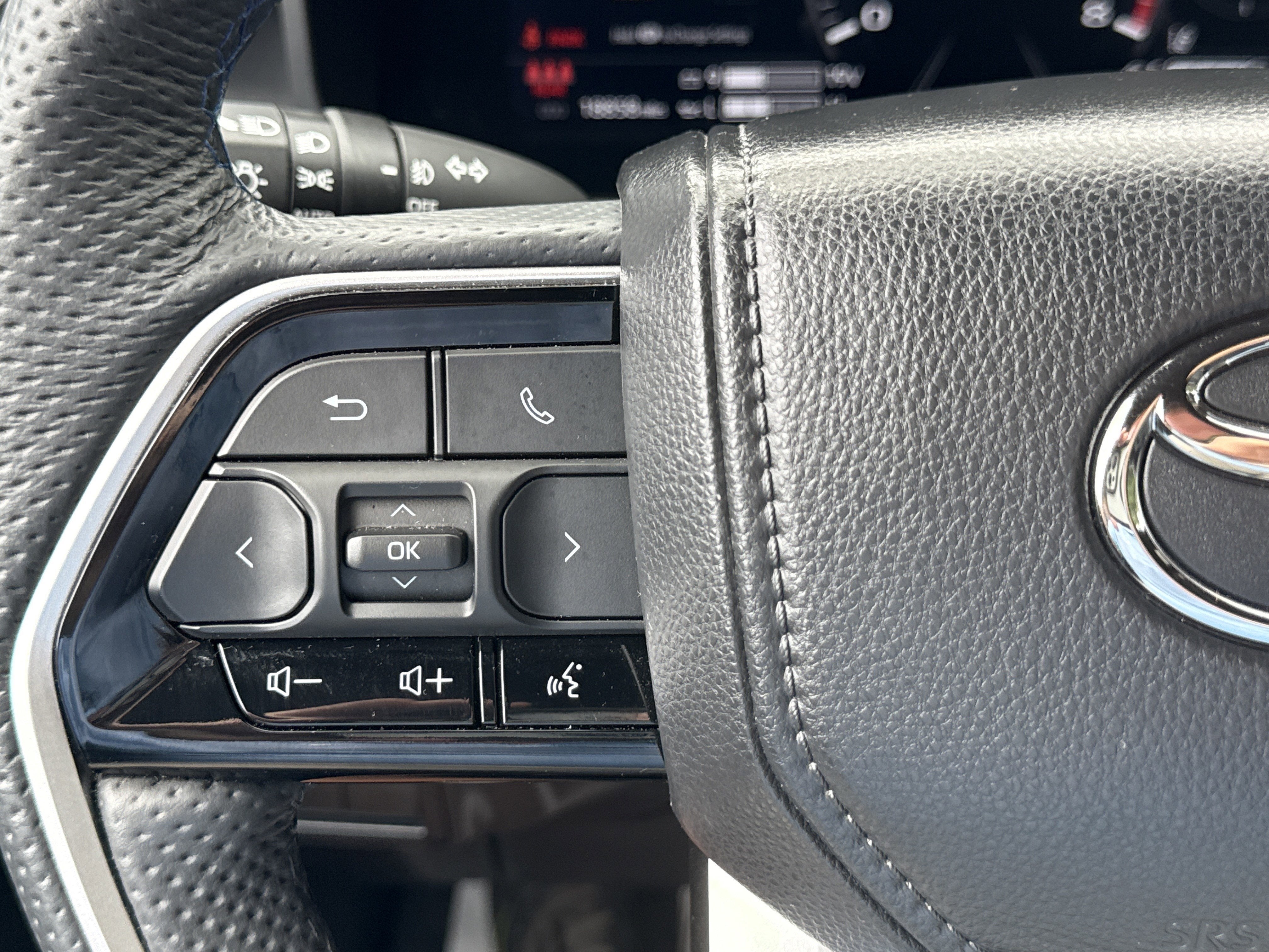 2025 Toyota Tundra 4WD Platinum